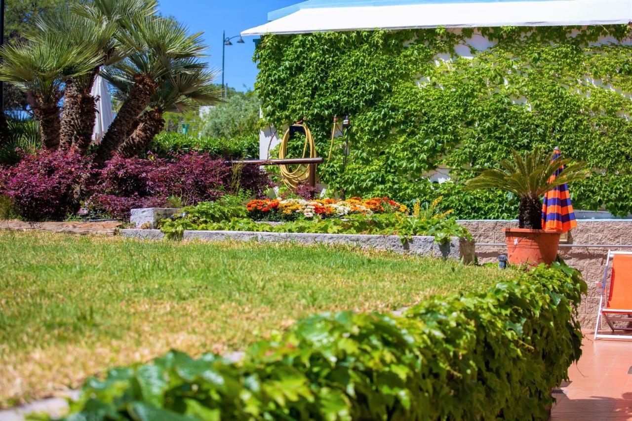 Hotel La Mandorla Barano dʼIschia Extérieur photo