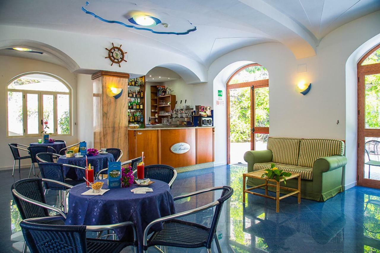 Hotel La Mandorla Barano dʼIschia Extérieur photo